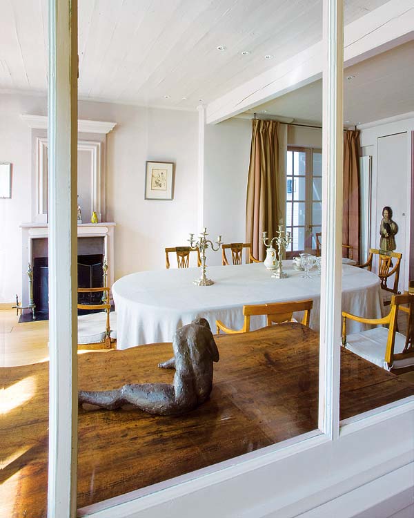 French Style | HOUSE IN ÎLE DE RÉ trendhome ile de re french mansion 5
