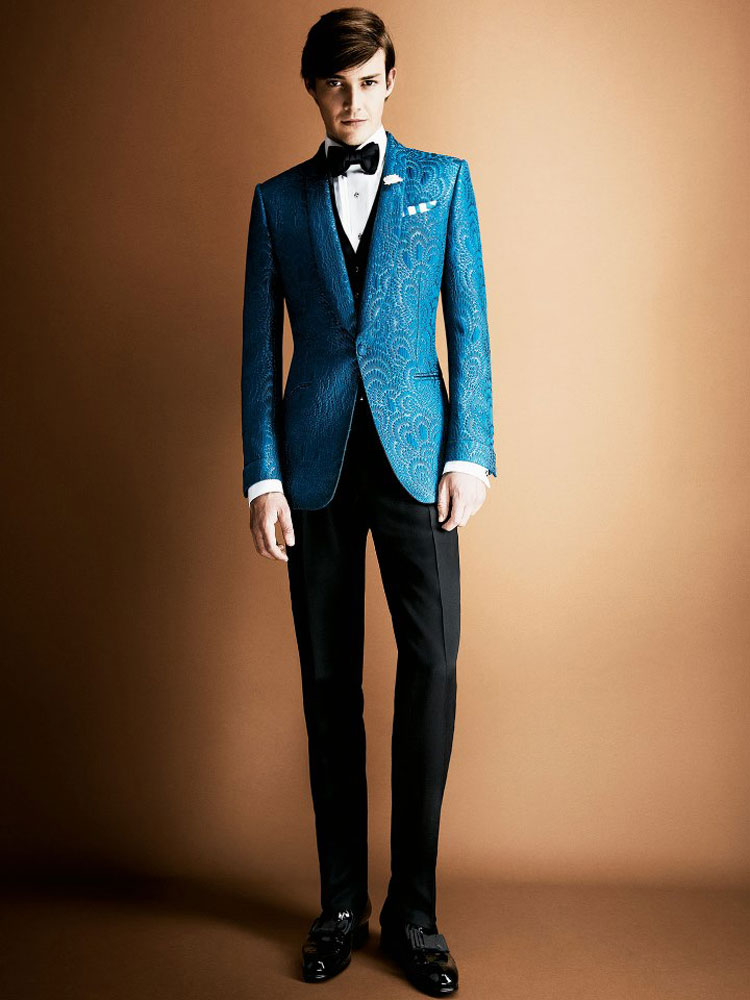 TOM FORD MENSWEAR SEES TWEED FOR FALL 47498