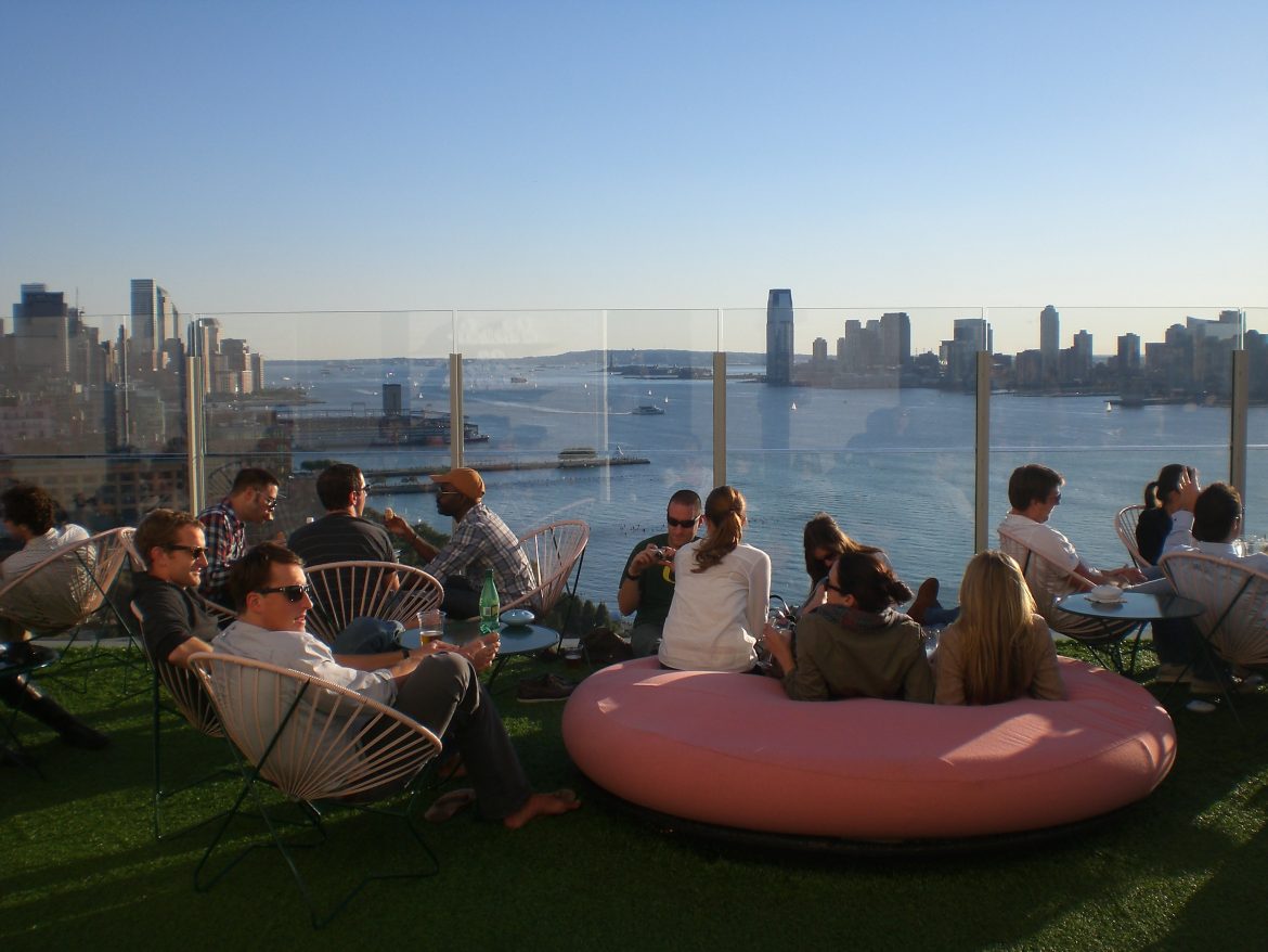 NEW YORK BEST ROOFTOP PARTIES FOR THIS SUMMER CIMG3113