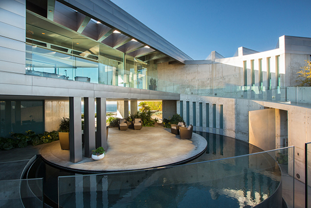 Luxury Crescent House by Wallace Cunningham  Crescent house luxury pool moon
