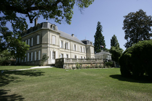Château-Carbonneau   Ch  teau Carbonneau