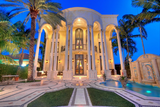 Versace-Mansion-America’s-Most-Expensive-Homes-Casa-Casuarina  America’s Most Expensive Homes &#8211; Casa Casuarina Versace Mansion America   s Most Expensive Homes Casa Casuarina