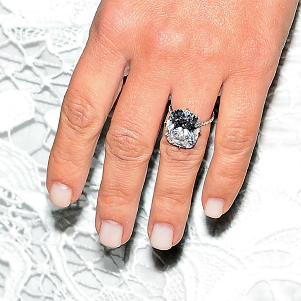 kim-kardashian-Top-5-Most-Expensive-and-Luxury-Celebrity-Engagement-Rings  Top 5 &#8211; Most Expensive and Luxury Celebrity Engagement Rings kim kardashian Top 5 Most Expensive and Luxury Celebrity Engagement Rings