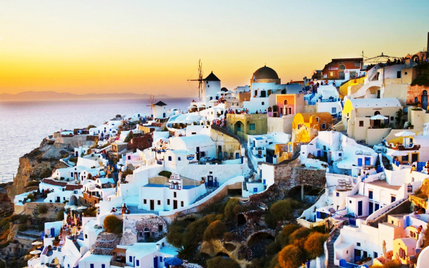 Greek-Islands_World’s-most-Beautiful-Islands  OUR MOST POPULAR ARTICLE OF 2014: Most Beautiful Islands in the World Greek Islands World   s most Beautiful Islands
