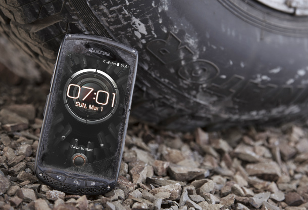 kyocera-new-torque-smartphone_Ultra-Rugged-4G-LTE  Kyocera new TORQUE Smartphone kyocera new torque smartphone Ultra Rugged 4G LTE