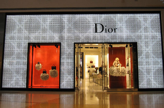 club-delux-top-luxury-brands-dior-25  Top Luxury Brands | Dior club delux top luxury brands dior 26